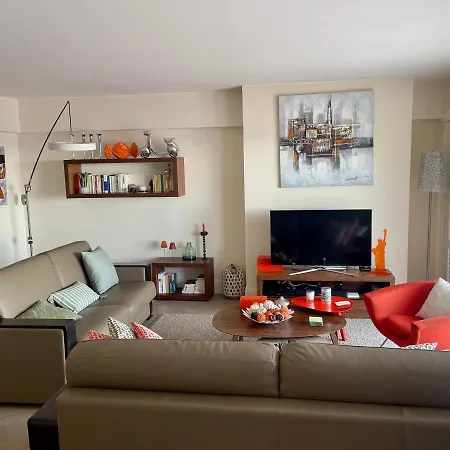 Luxury & Sea View In Appartamento *